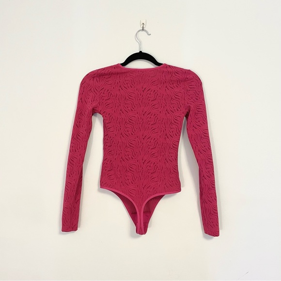 ARITZIA Babaton Shapelace Longsleeve Bodysuit - Picture 2 of 5